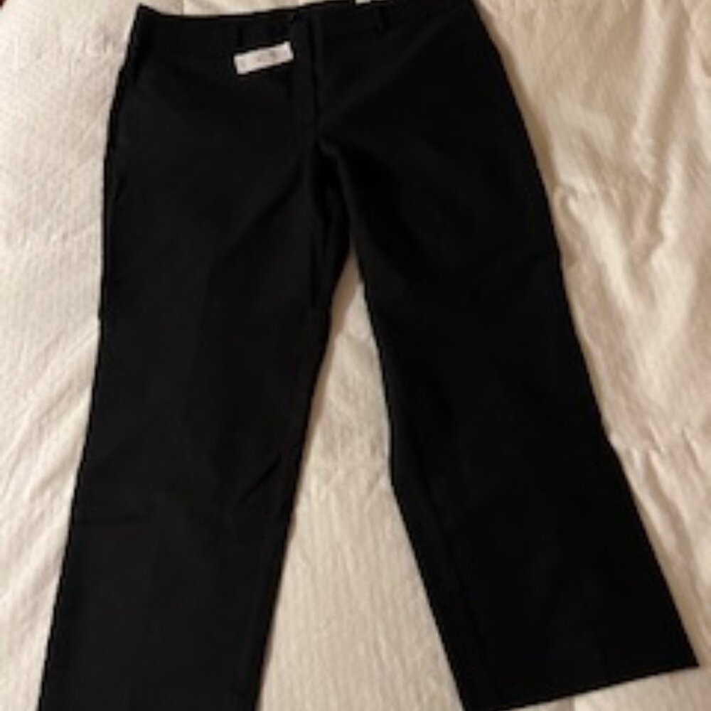 NWT Loft Curvy ; Curved Through Hip & Thigh ; Ankle Length ; Size 14 Black